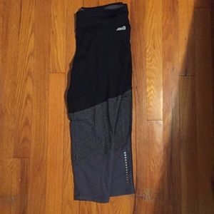 Avia athletic leggings